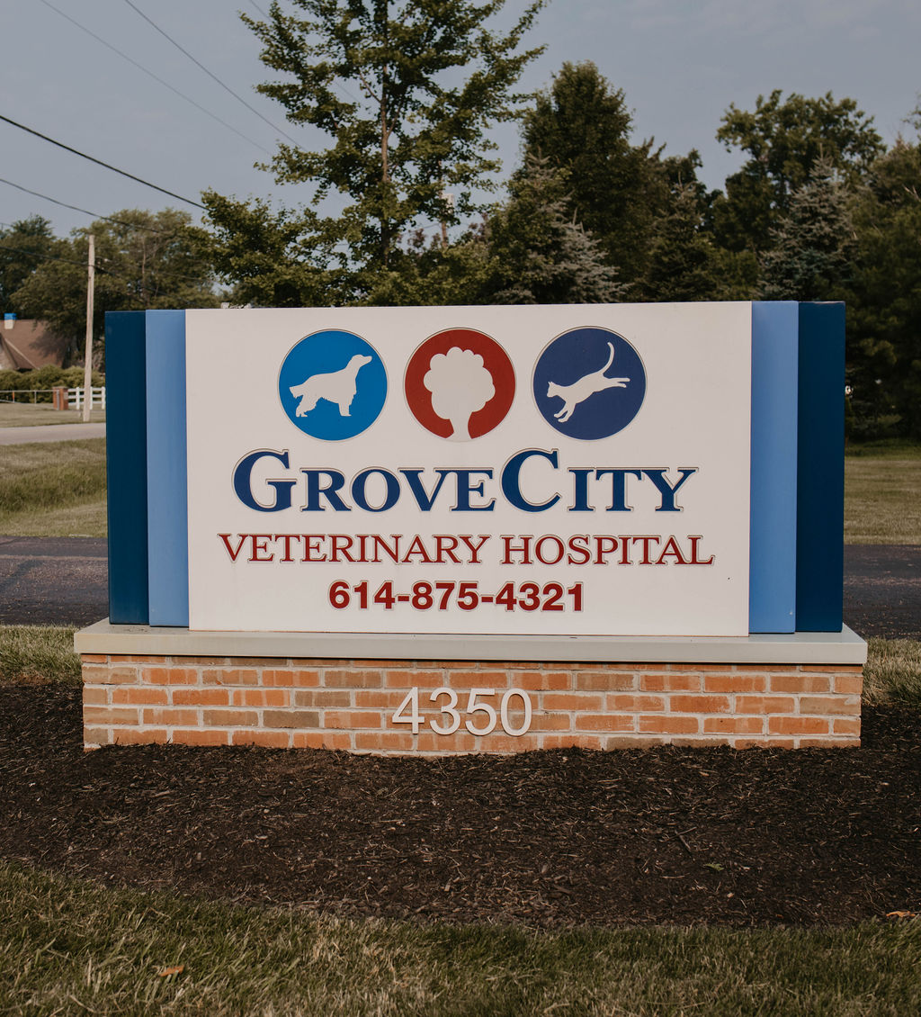 Grove City Veterinary Hospital signage